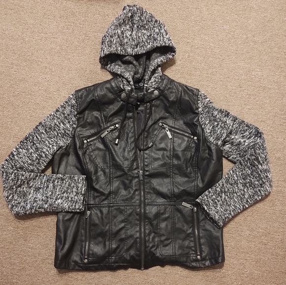 Vegan Leather Hooded Jacket - Picture 6 of 9